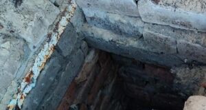 На Волині 5-річний хлопчик впав у вигрібну яму, поки мама збирала яблука На-Волині-5-річний-хлопчик-впав-у-вигрібну-яму,-поки-мама-збирала-яблука