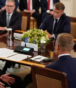 Мирний-план-Трампа-є-поганим-для-України,-Європи-та-США-–-the-economist