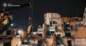 У Тернополі завершили пошуково-рятувальні роботи: 33 загиблих, 6 зниклих безвісти У-Тернополі-завершили-пошуково-рятувальні-роботи:-33-загиблих,-6-зниклих-безвісти