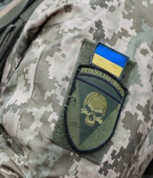 Луцький-військовий-попросив-$7000,-щоб-звільнити-іншого-зі-служби.-Суд-покарав