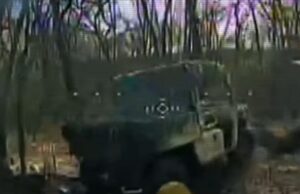 Дронарі 14 ОМБр показали знищення техніки російських окупантів. ВІДЕО Дронарі-14-ОМБр-показали-знищення-техніки-російських-окупантів.-ВІДЕО