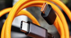 Що означає помаранчевий USB-порт: це не для краси Що-означає-помаранчевий-usb-порт:-це-не-для-краси