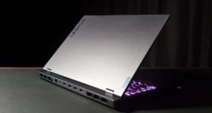 Зневірений власник ноутбука від Lenovo пообіцяв $2 тисячі тому, хто полагодить пристрій Зневірений-власник-ноутбука-від-lenovo-пообіцяв-$2-тисячі-тому,-хто-полагодить-пристрій