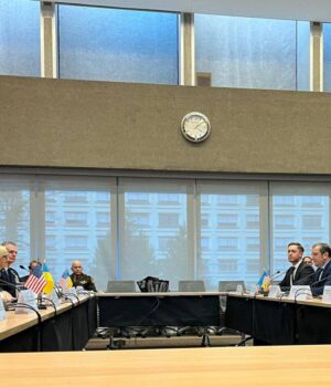 Рубіо-після-переговорів-у-Женеві-заявив,-що-до-«мирного-плану»-внесуть-зміни