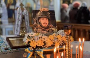 Нововолинська громада назавжди попрощалася із Захисником Юрієм Ващишиним Нововолинська-громада-назавжди-попрощалася-із-Захисником-Юрієм-Ващишиним