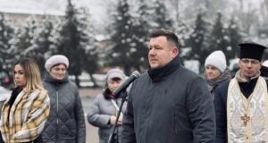 Нововолинська громада долучилася до загальноукраїнського вшанування пам’яті жертв Голодоморів Нововолинська-громада-долучилася-до-загальноукраїнського-вшанування-пам’яті-жертв-Голодоморів