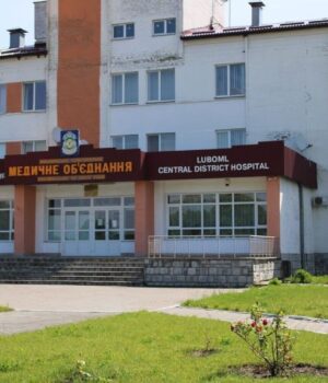 Директора-волинської-фірми-судять-за-розкрадання-коштів-на-ремонті-в-лікарні