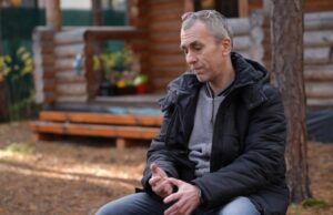 Дорога додому після трьох років полону: історія Сергія Ахметова з Бучі Дорога-додому-після-трьох-років-полону:-історія-Сергія-Ахметова-з-Бучі