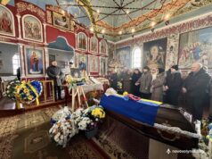 Нововолинці провели в останню путь Захисника Ігоря Генсіровського Нововолинці-провели-в-останню-путь-Захисника-Ігоря-Генсіровського