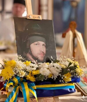 На-Волині-прощалися-з-військовим-Ігором-Генсіровським