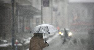 В Україні вівторок буде непередбачуваним: дощ, сніг та температурні коливання В Україні-вівторок-буде-непередбачуваним:-дощ,-сніг-та температурні-коливання