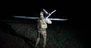 «Нам буде легше їх шукати, але і їм нас»: бійці ЗСУ про повітряне протистояння на... «Нам-буде-легше-їх-шукати,-але-і-їм-нас»:-бійці-ЗСУ-про-повітряне-протистояння-на.