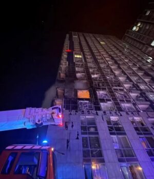 Масована-атака-по-Києву:-двоє-загиблих,-є-поранені,-під-завалами-можуть-бути-люди