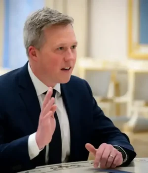 bloomberg:-у-Дрісколла-на-тлі-зустрічі-з-росіянами-в-ОАЕ-заявили,-що-переговори-йдуть-добре,.