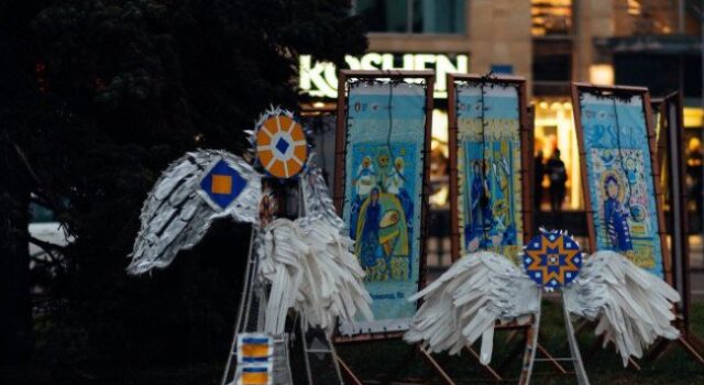 Як у Луцьку відзначатимуть новорічні свята. ЗАХОДИ Як-у-Луцьку-відзначатимуть-новорічні-свята.-ЗАХОДИ