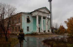 Скоро битва за Лиман та Сіверськ? Армія РФ тисне одразу на кількох напрямках Скоро-битва-за-Лиман-та-Сіверськ?-Армія-РФ-тисне-одразу-на-кількох-напрямках