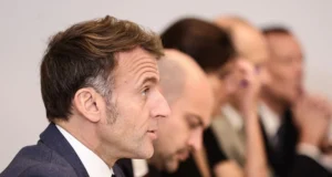 Макрон анонсував рішення щодо заморожених російських активів найближчими днями Макрон-анонсував-рішення-щодо-заморожених-російських-активів-найближчими-днями