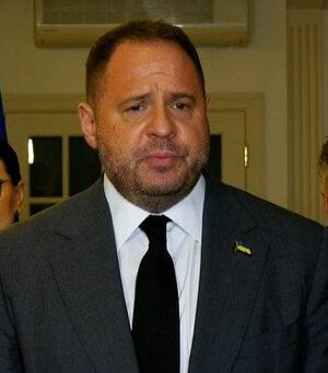 До Києва-приїде-міністр-Сухопутних-військ-США:-Єрмак-розповів-про-мету-візиту