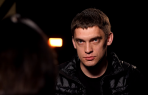 Палають кілька поверхів: ракета РФ влучила у багатоповерхівку у Запоріжжі (фото) Палають-кілька-поверхів:-ракета-РФ влучила-у багатоповерхівку-у Запоріжжі-(фото)