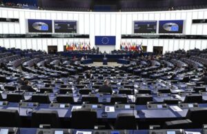 Європарламент схвалив інтеграцію України в оборонну систему Євросоюзу Європарламент-схвалив-інтеграцію-України-в оборонну-систему-Євросоюзу