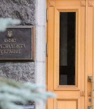 В-Офісі-президента-прокоментували-територіальні-поступки-РФ-у-мирному-плані