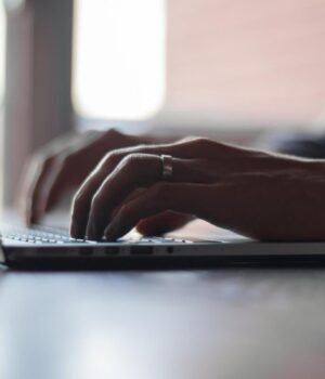 Налаштування-macbook,-які-одразу-потрібно-змінити-після-купівлі:-так-буде-зручніше