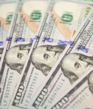 Курс-валют-на-27-листопада:-скільки-коштуватимуть-долар,-євро-і-злотий Курс-валют-на-27-листопада:-скільки-коштуватимуть-долар,-євро-і-злотий