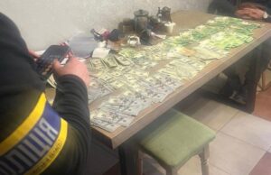 На Волині викрили банду, яка торгувала дурманом у промислових масштабах На-Волині-викрили-банду,-яка-торгувала-дурманом-у-промислових-масштабах