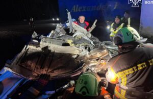 На трасі Ковель-Ягодин зіткнулися дві вантажівки, двох вирізали з кабіни. ФОТО На-трасі-Ковель-Ягодин-зіткнулися-дві-вантажівки,-двох-вирізали-з-кабіни.-ФОТО