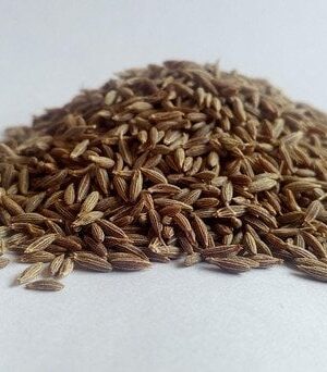 Популярна-спеція-знижує-рівень-холестерину —-вона-є в кожному-магазині