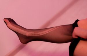 Що робити, аби капронові колготки служили довше, ніж один день: експерти назвали рішення Що-робити,-аби-капронові-колготки-служили-довше,-ніж-один-день:-експерти-назвали-рішення