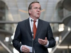 Україну не можна примушувати до "миру через капітуляцію" – Пісторіус Україну-не-можна-примушувати-до-"миру-через-капітуляцію"-–-Пісторіус