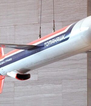 Трамп-відмовився-від-передачі-ракет-tomahawk-Україні-після-розмови-з-Путіним,-–-bloomberg