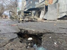 Рашисти вбили дроном жінку та дитину в Херсоні Рашисти-вбили-дроном-жінку-та-дитину-в-Херсоні