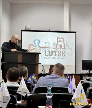 Військові-повідомили-про-«туалетну»-схему-на-житлі-для-ветеранів-у-Луцьку