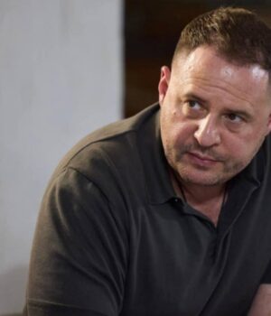 Обшуки-у-Єрмака-можуть-бути-повʼязані-з-операцією-“Мідас”,-–-financial-times