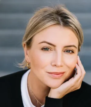 Ведуча УП 100 прийшла на премію у прикрасах підпільної компанії Міндіча, що працювала в рф