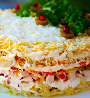 Салат-“Софія”-—-швидко-і-просто:-альтернатива-“Олів’є”-та-“Шуби”-з-неповторним-смаком