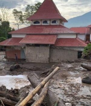 У-Південно-Східній-Азії-понад-400-людей-стали-жертвами-повеней