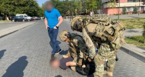 У Луцьку після сварки і стресу підприємець пішов стріляти у працівників ТЦК: як покарали У-Луцьку-після-сварки-і-стресу-підприємець-пішов-стріляти-у-працівників-ТЦК:-як-покарали