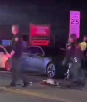 У-Каліфорнії-сталася-стрілянина-на-дитячому-дні-народження:-4-загиблих,-14-поранених У-Каліфорнії-сталася-стрілянина-на-дитячому-дні-народження:-4-загиблих,-14-поранених