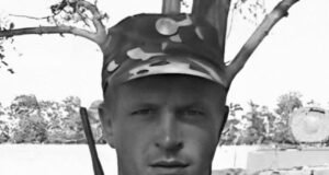 В середу, 12 листопада через Нововолинськ проїде кортеж із тілом загиблого Героя з Павлівської громади... В середу, 12 листопада через Нововолинськ проїде кортеж із тілом загиблого Героя з Павлівської громади Сергія Семчука