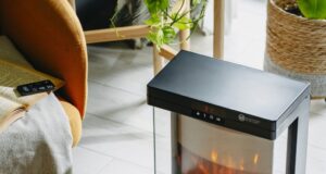 Електричний камін Adler AD 7755 з 3D полум’ям та пультом Електричний камін Adler AD 7755 з 3D полум'ям та пультом