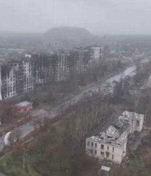 Від-світанку-до-заходу-Армія-РФ-штурмує-Мирноград.-Деталі-від-79-ї-бригади