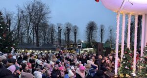 Різдвяне містечко у Нововолинську зустрічає гостей Різдвяне-містечко-у-Нововолинську-зустрічає-гостей