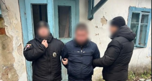 Врятували діти: на Волині чоловік намагався підпалити свою дружину Врятували-діти:-на-Волині-чоловік-намагався-підпалити-свою-дружину