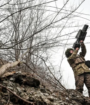 У-ЗСУ-спростували-заяви-рф-про-захоплення-Ставків-та-Новоселівки-на-Донеччині