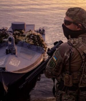 Малюк-ввів-“санкції”-проти-“тіньового-флоту”-РФ-–-це-козир-у-мирних-перемовинах,-–-експерт Малюк-ввів-“санкції”-проти-“тіньового-флоту”-РФ-–-це-козир-у-мирних-перемовинах,-–-експерт