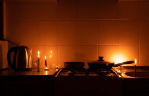 В Україні 2 грудня вимикатимуть світло: коли не буде електроенергії у вівторок В-Україні-2-грудня-вимикатимуть-світло:-коли-не-буде-електроенергії-у-вівторок