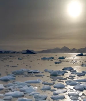 Діра-в-озоновому-шарі-над-Антарктикою-скоротилася-до-мінімуму-з-2019-року-–-вчені-назвали.